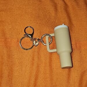 Stanley Dup Keychain/ Chapstick Holder! Nwots! Tan And White!